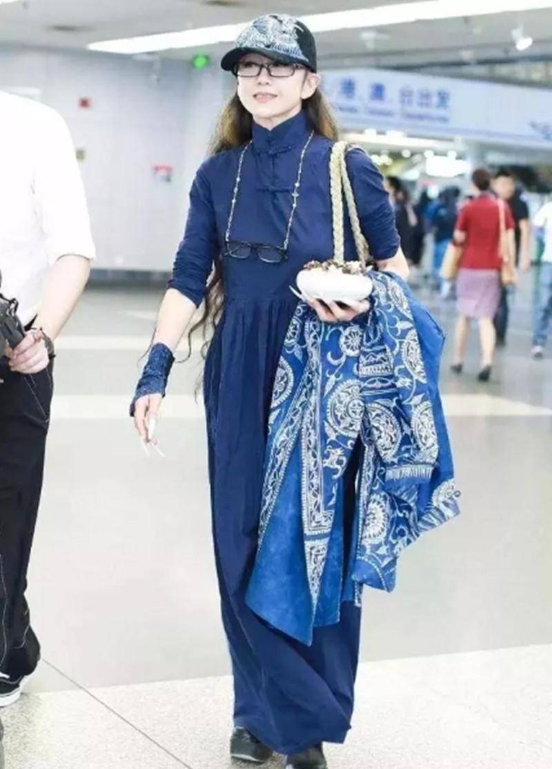 《阿黛尔的生活 (2013) 法国同性题材爱情片 》